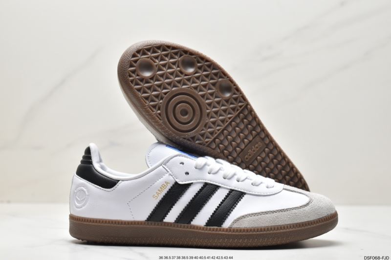 Adidas Sneakers